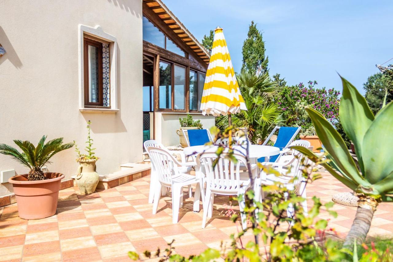 Villa Verde Con Vista Sul Mare San Vito Lo Capo Exterior foto