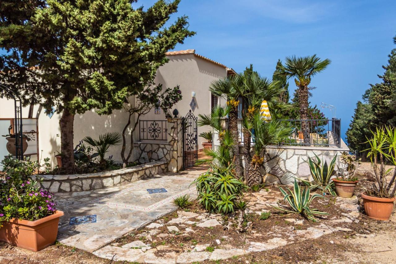 Villa Verde Con Vista Sul Mare San Vito Lo Capo Exterior foto